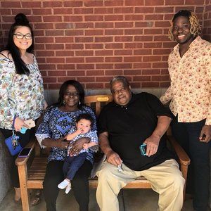 Meet your Posher, Natalie